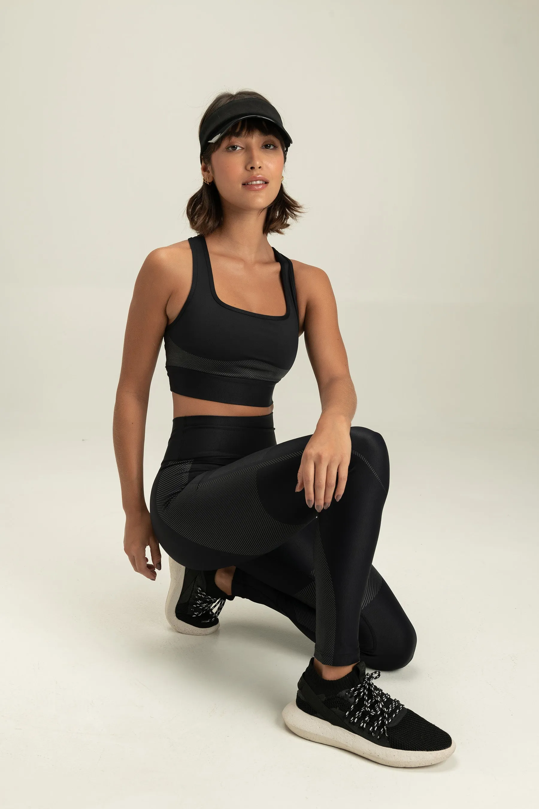 Allure® Mat Leggings