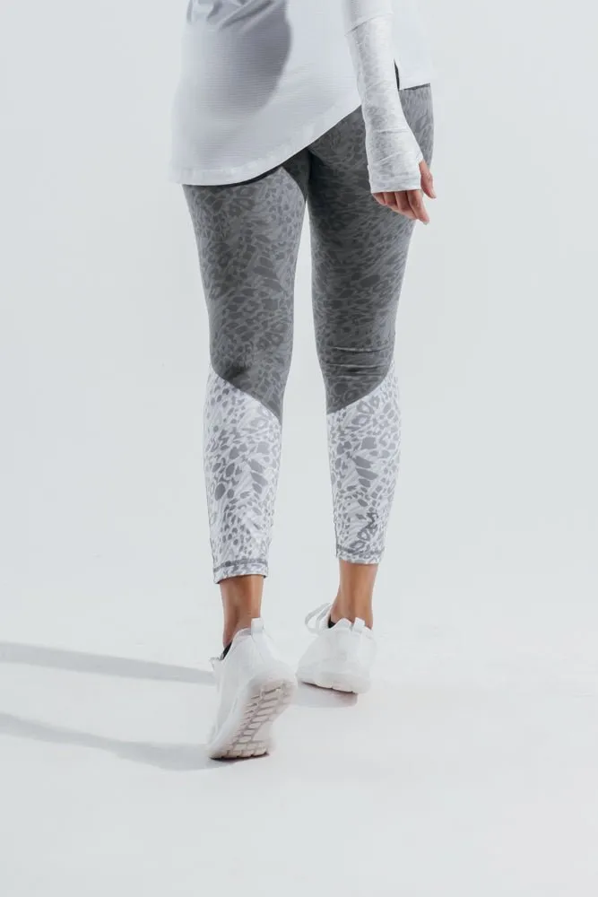 Chiseled Stone Revival leggings