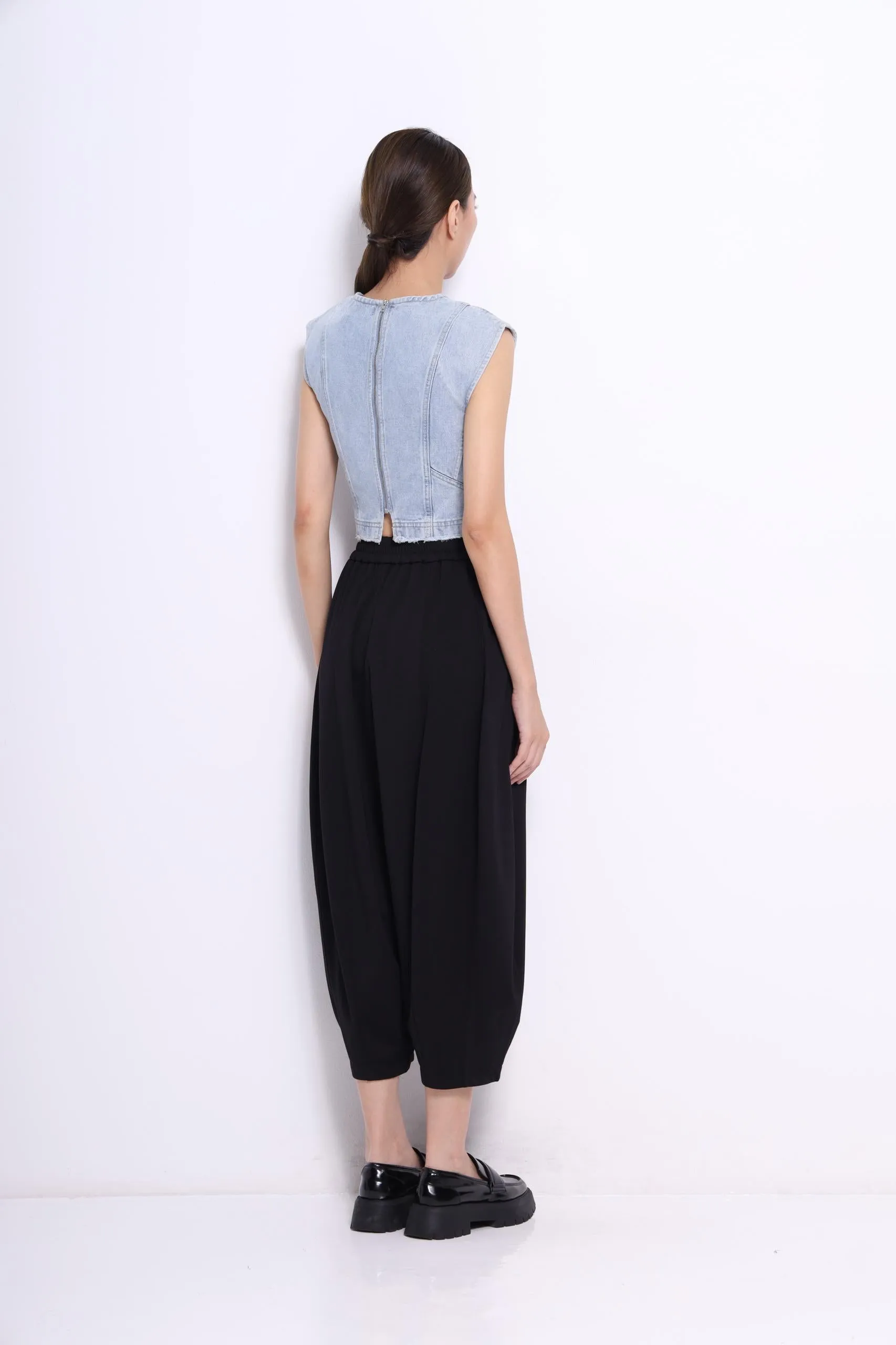 Hera Relaxed Pleated Pants