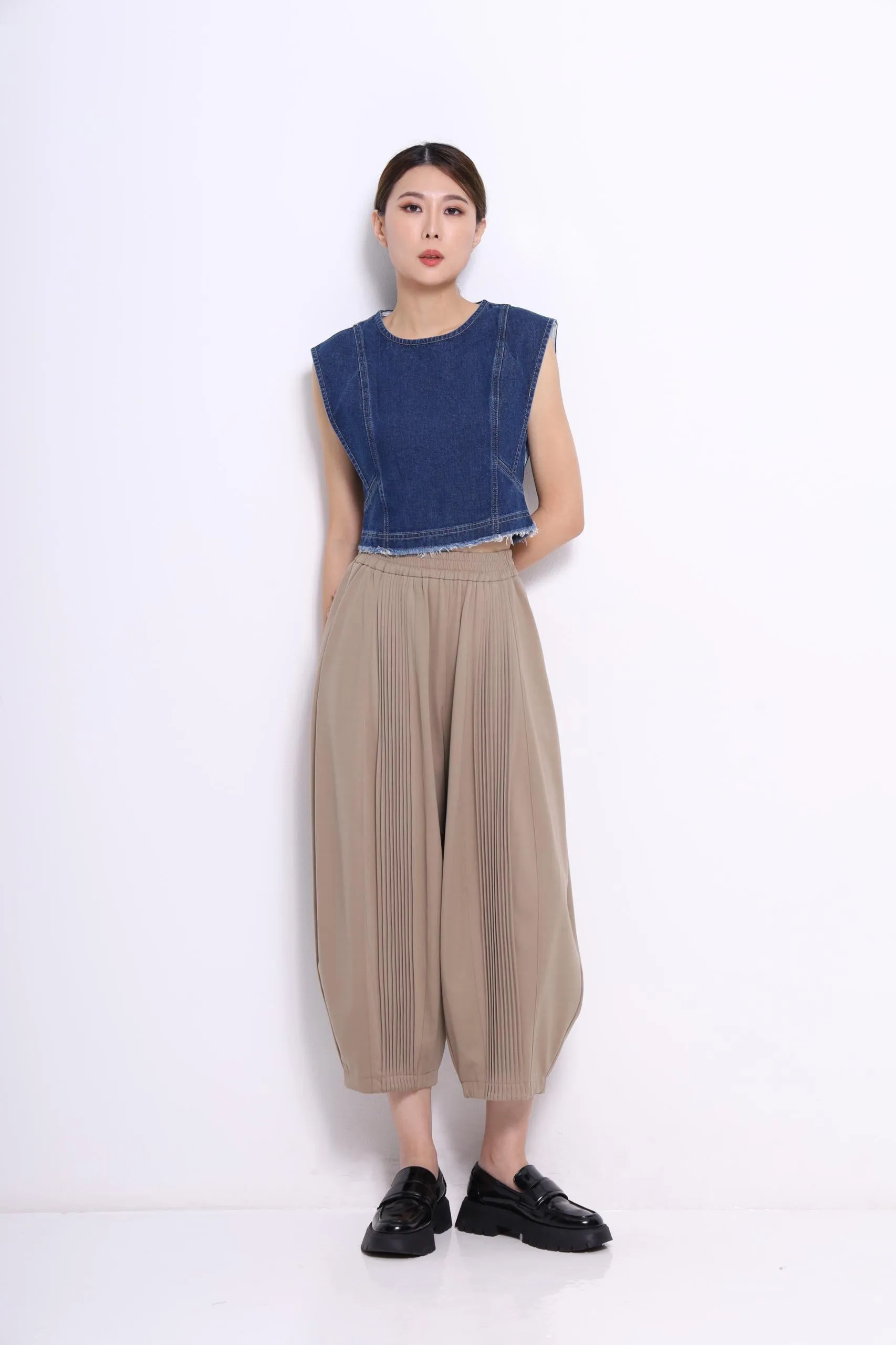 Hera Relaxed Pleated Pants