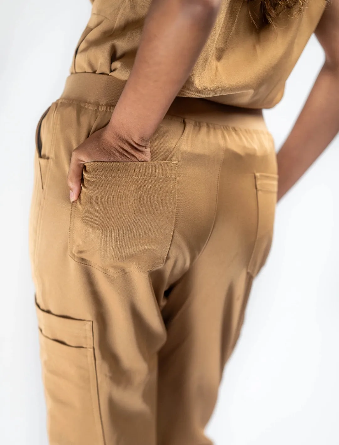 Mary P Seven Pocket Jogger Scrub Pants