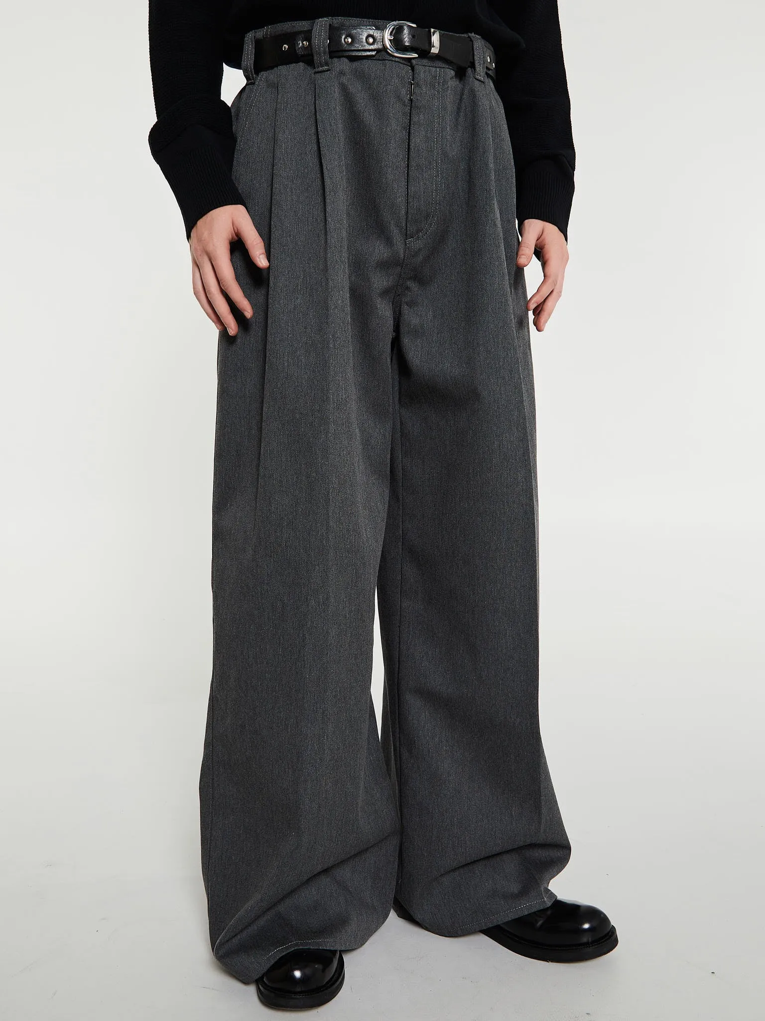 Pleated Trousers in Anthracite Melange