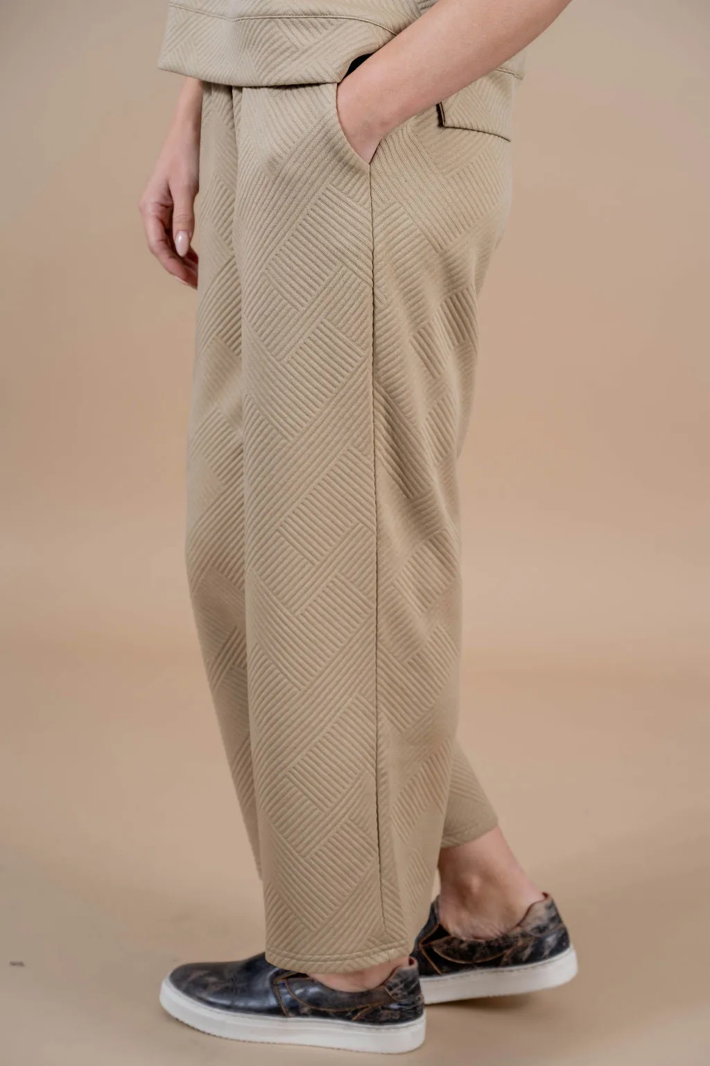 Raised Woven Relaxed Bottom Pants