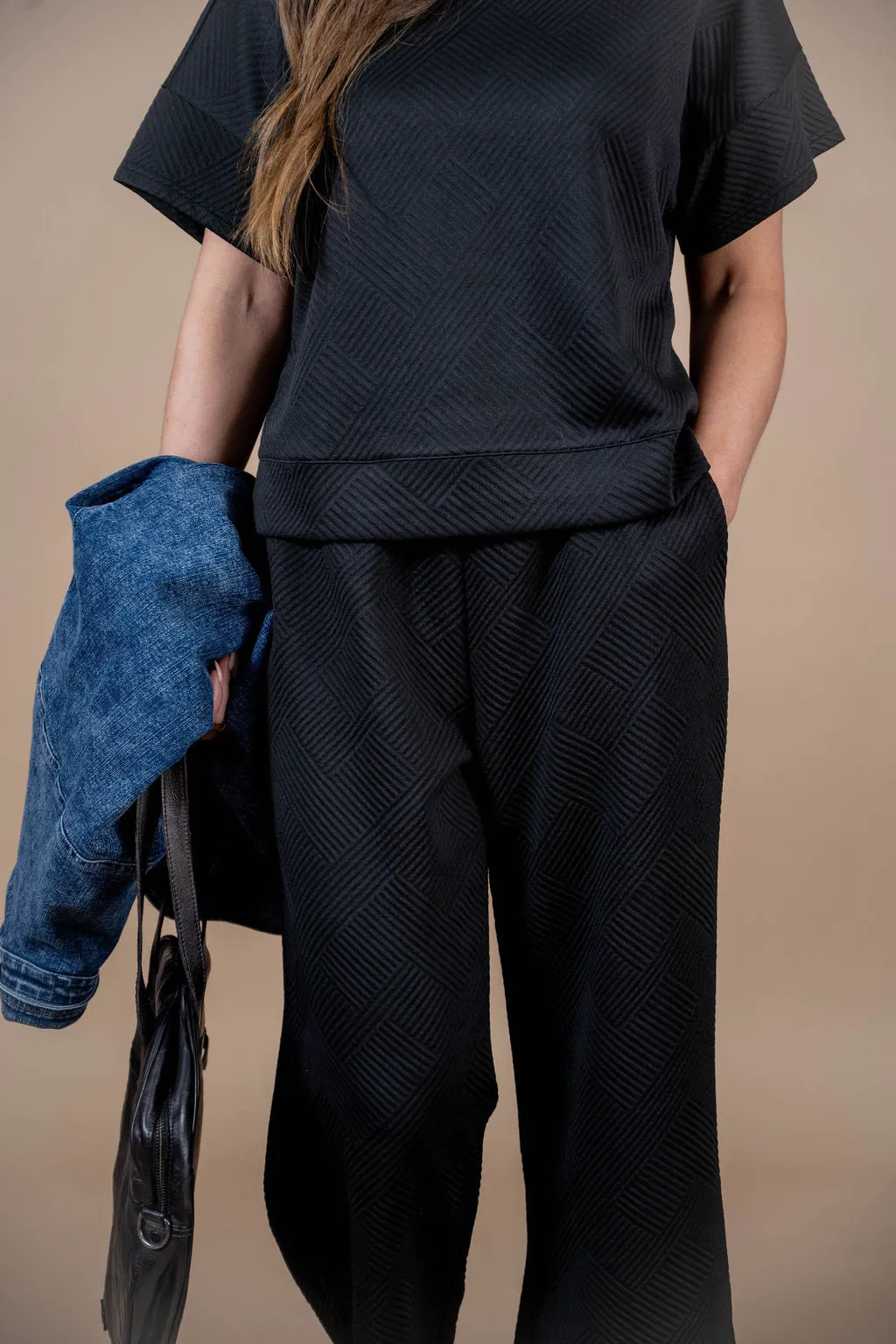 Raised Woven Relaxed Bottom Pants