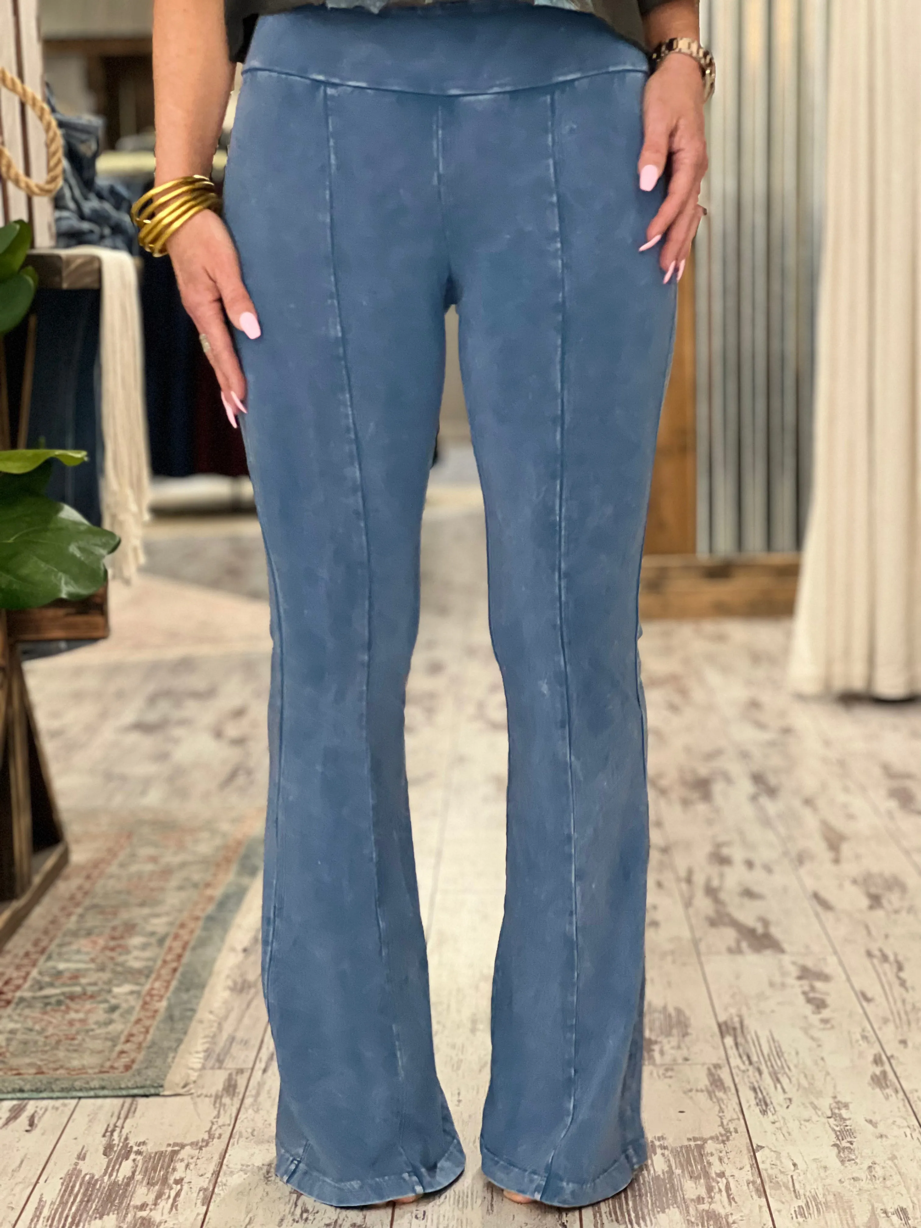 Washed Bell Bottom Front Seam Flare Pants in Light Blue