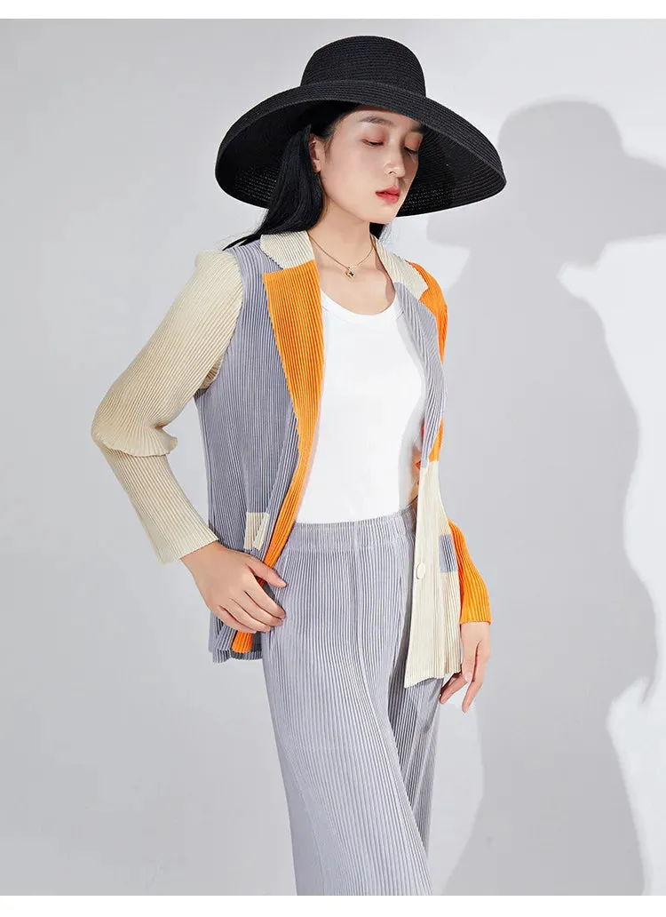 Women's 2-Piece Pleated Blazer & Trousers Set